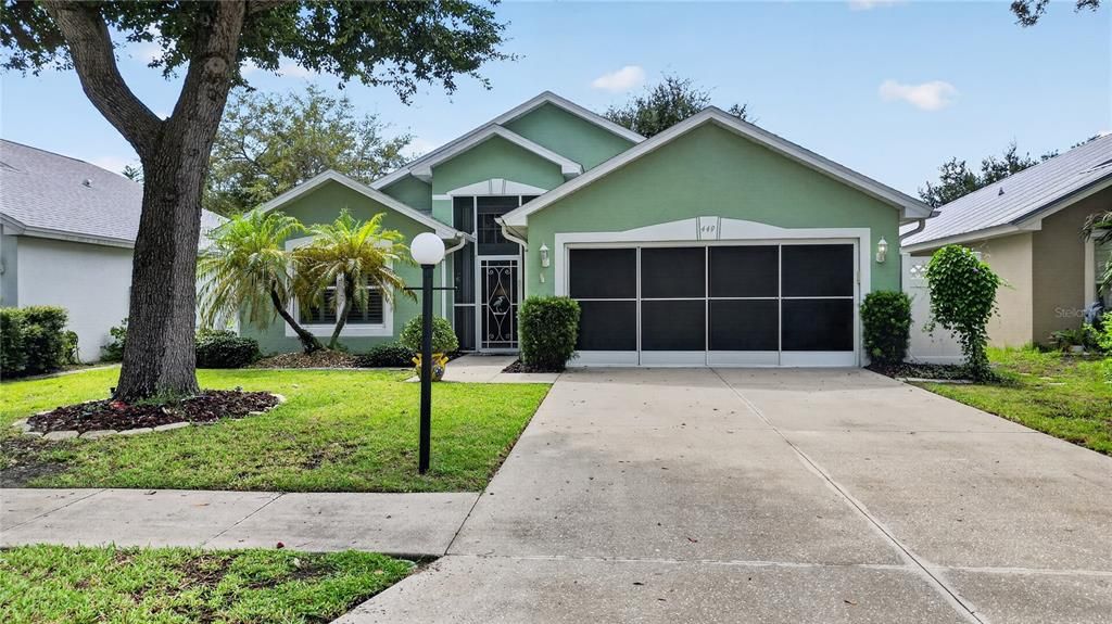 Activo con contrato: $260,000 (3 camas, 2 baños, 1442 Pies cuadrados)