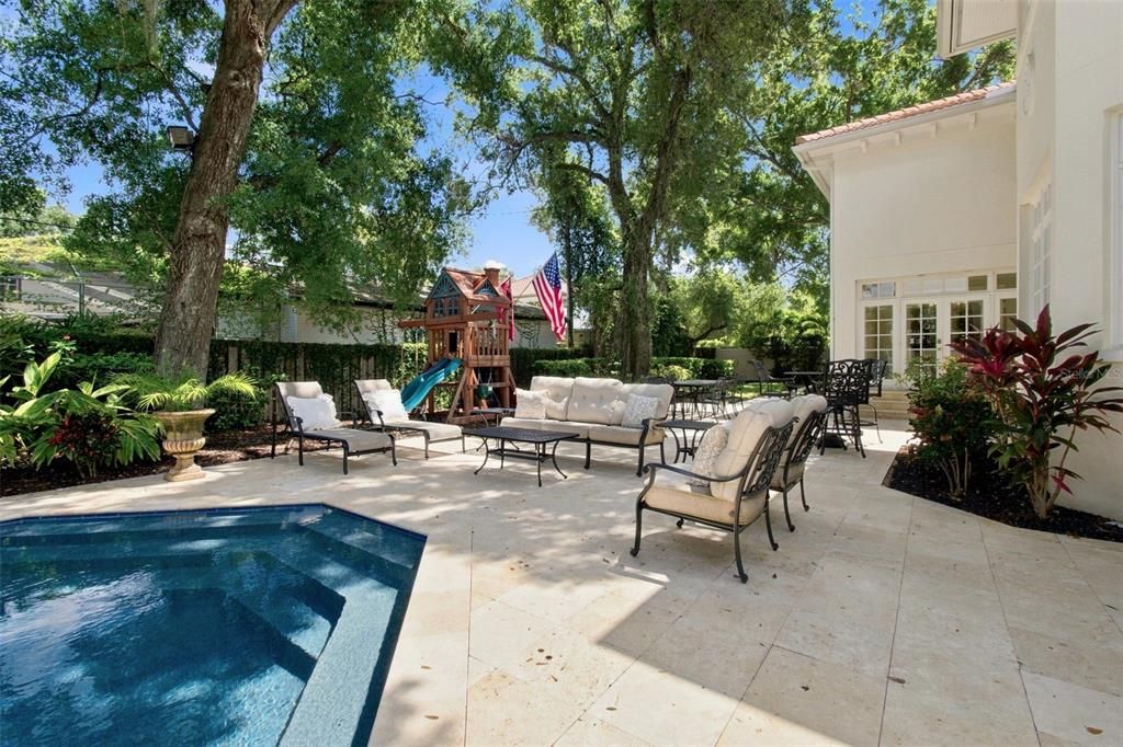 En Venta: $3,500,000 (5 camas, 4 baños, 5144 Pies cuadrados)