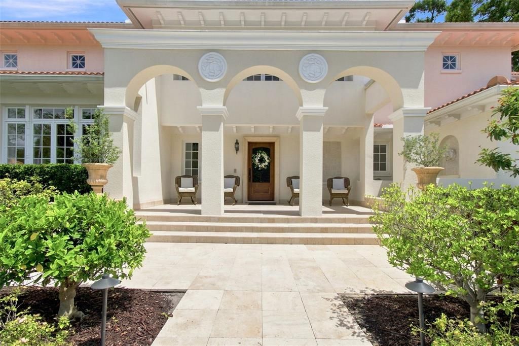 En Venta: $3,500,000 (5 camas, 4 baños, 5144 Pies cuadrados)