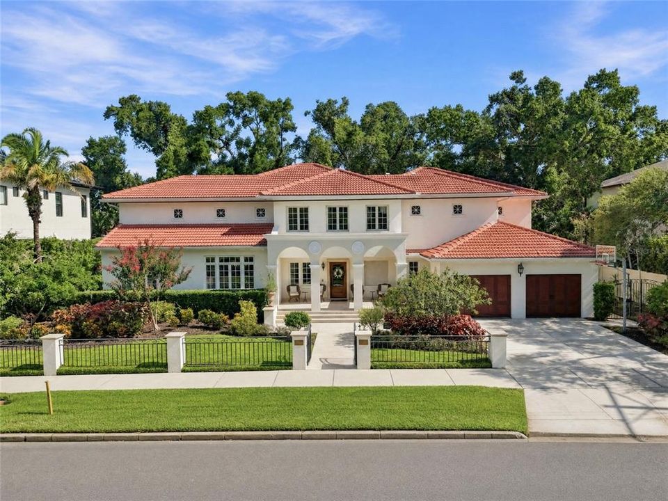 En Venta: $3,500,000 (5 camas, 4 baños, 5144 Pies cuadrados)