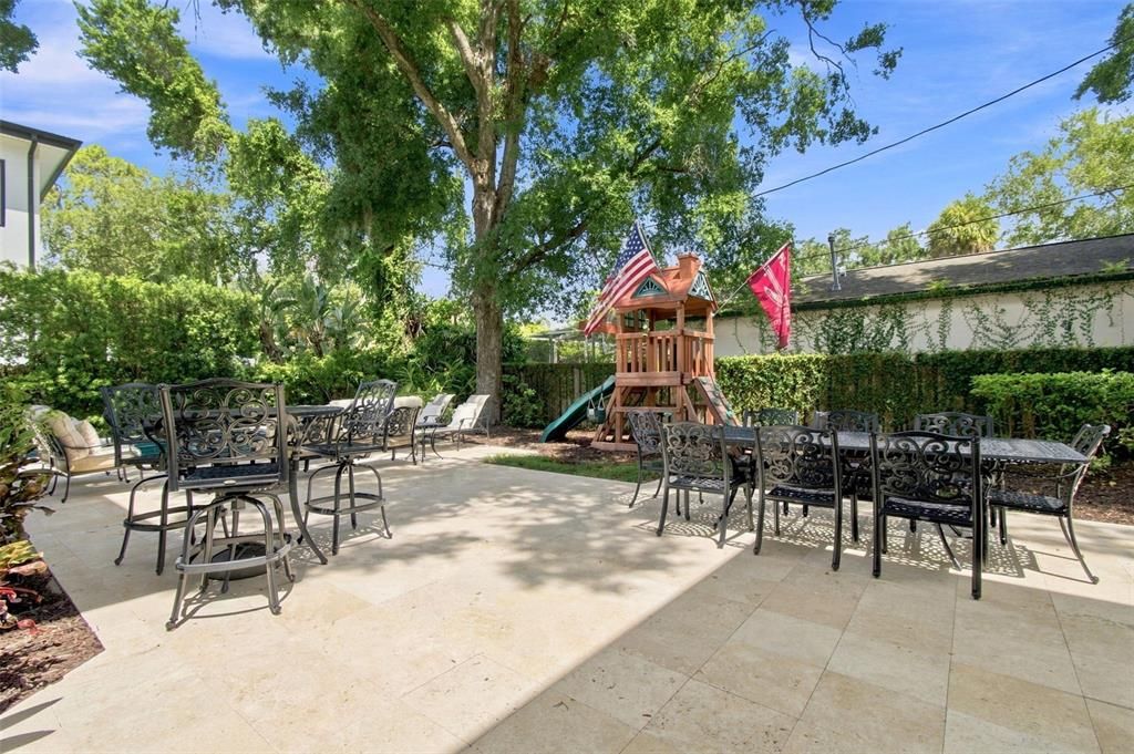 En Venta: $3,500,000 (5 camas, 4 baños, 5144 Pies cuadrados)