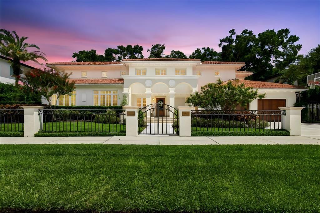 En Venta: $3,500,000 (5 camas, 4 baños, 5144 Pies cuadrados)