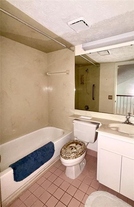 На продажу: $245,900 (4 спален, 2 ванн, 1921 Квадратных фут)