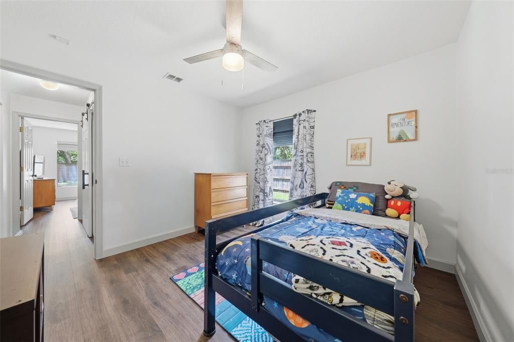 En Venta: $414,000 (3 camas, 2 baños, 1923 Pies cuadrados)