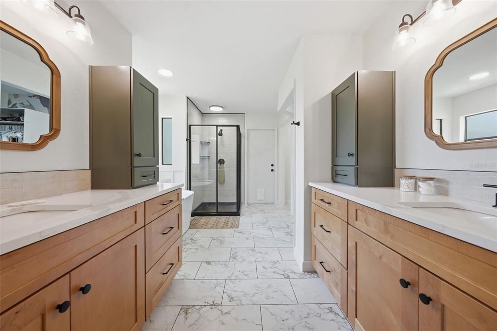En Venta: $414,000 (3 camas, 2 baños, 1923 Pies cuadrados)