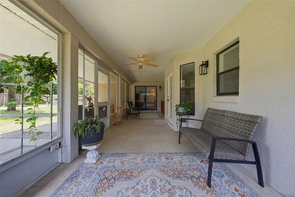 En Venta: $414,000 (3 camas, 2 baños, 1923 Pies cuadrados)