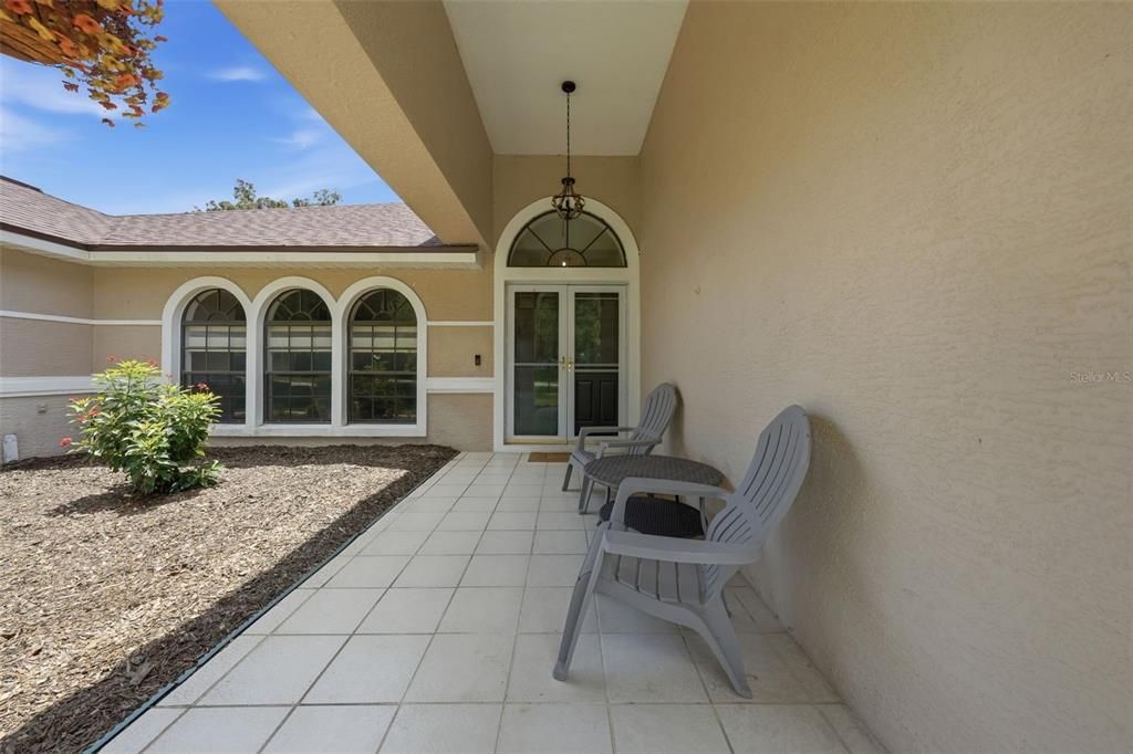 En Venta: $414,000 (3 camas, 2 baños, 1923 Pies cuadrados)