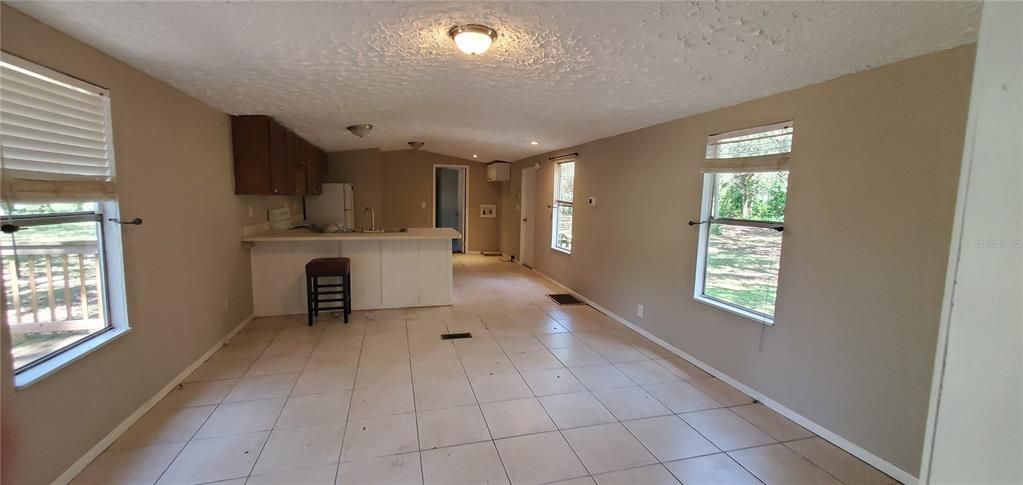 En Venta: $164,900 (2 camas, 2 baños, 1064 Pies cuadrados)