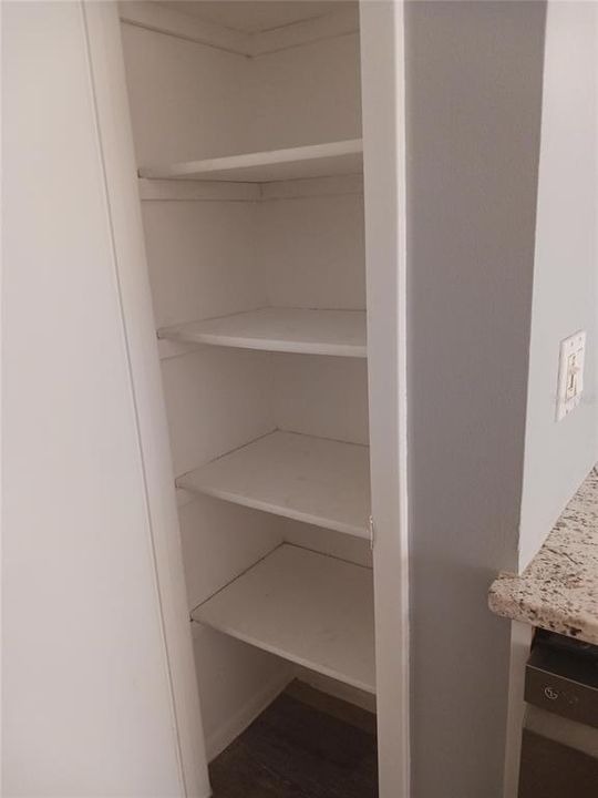 For Rent: $2,300 (3 beds, 2 baths, 1468 Square Feet)
