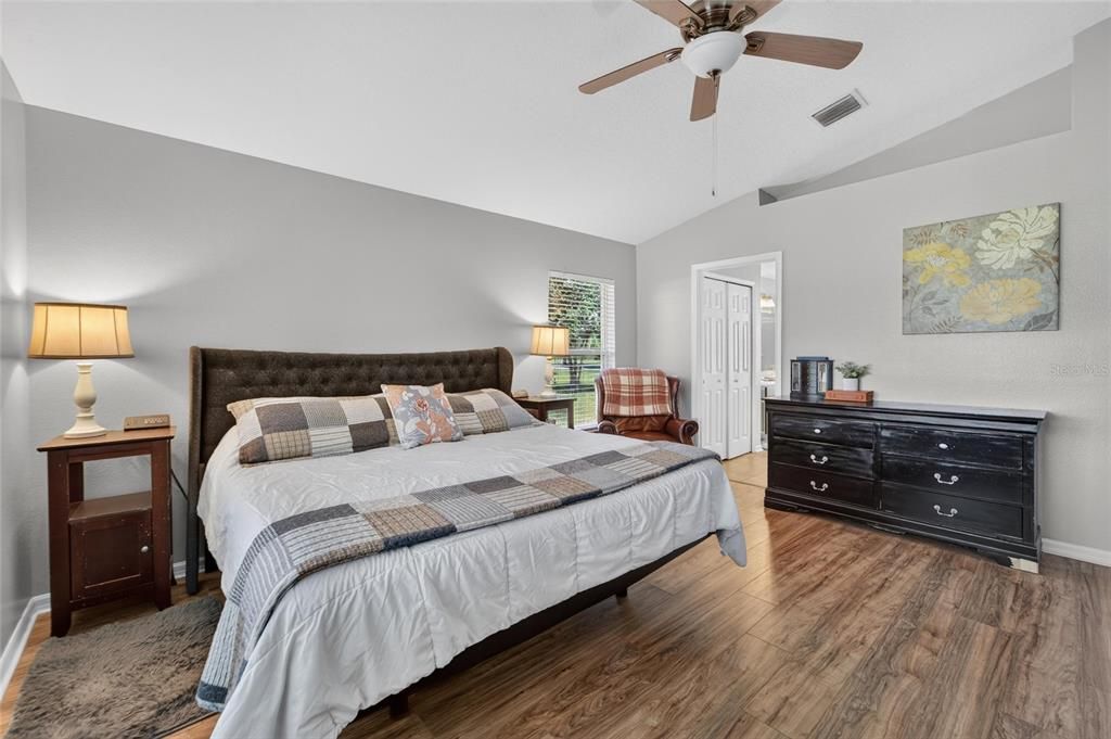 For Sale: $549,000 (4 beds, 3 baths, 2467 Square Feet)