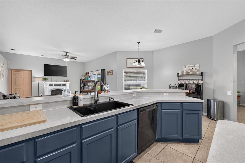 For Sale: $549,000 (4 beds, 3 baths, 2467 Square Feet)