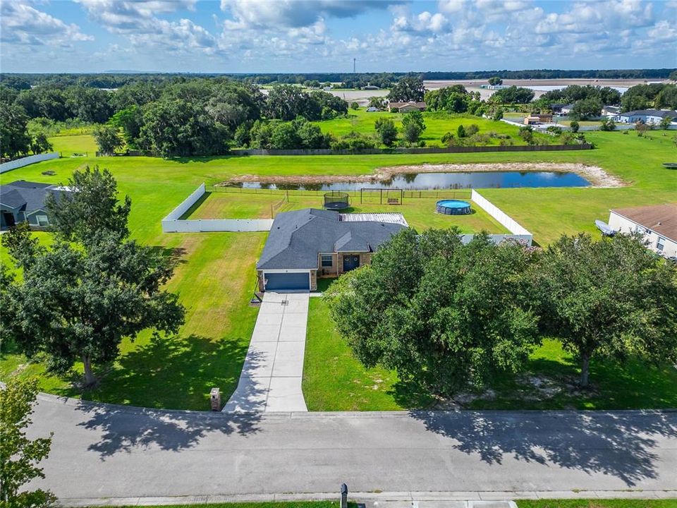 For Sale: $549,000 (4 beds, 3 baths, 2467 Square Feet)