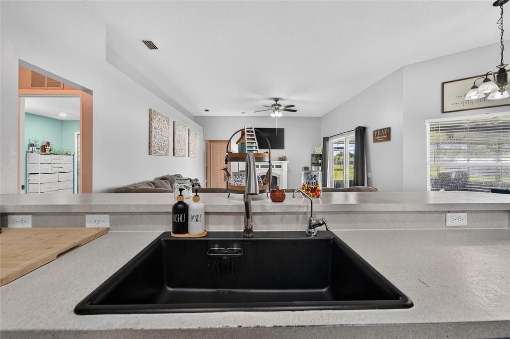 For Sale: $549,000 (4 beds, 3 baths, 2467 Square Feet)