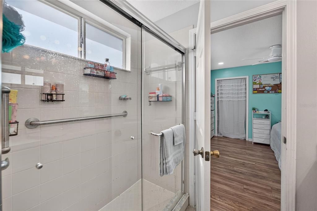 For Sale: $549,000 (4 beds, 3 baths, 2467 Square Feet)