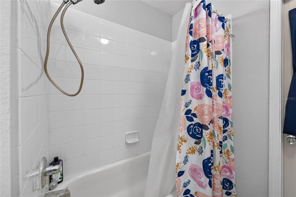For Sale: $549,000 (4 beds, 3 baths, 2467 Square Feet)
