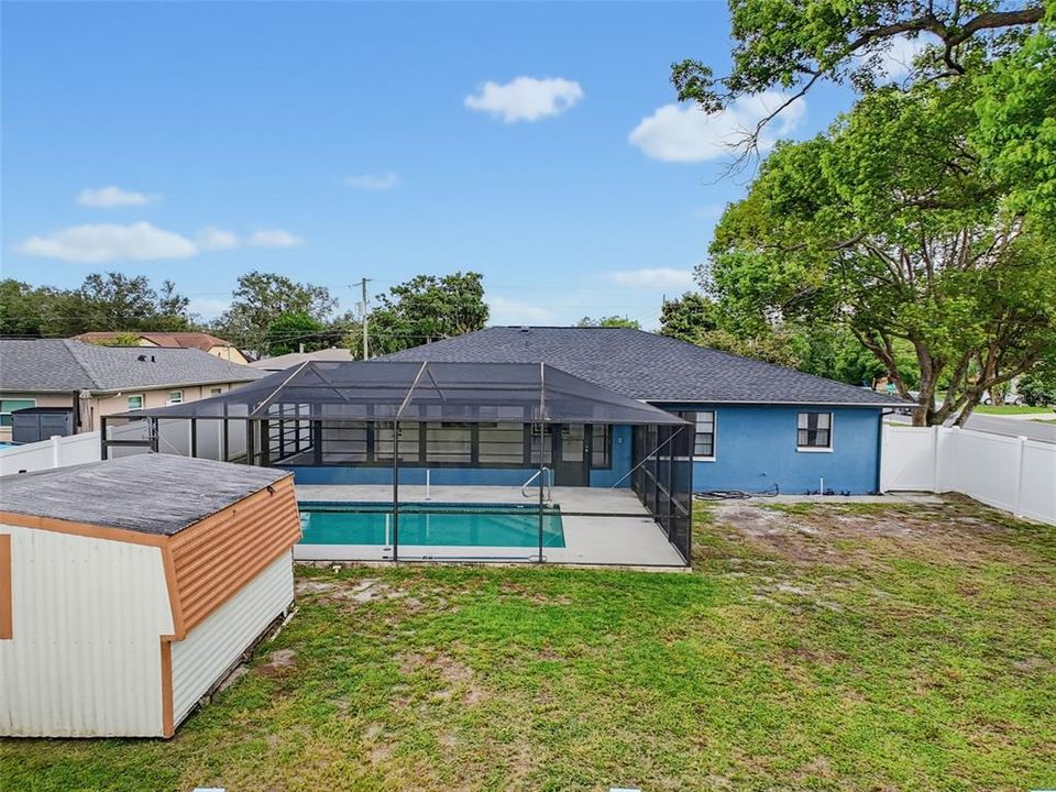 For Sale: $379,000 (3 beds, 2 baths, 1698 Square Feet)