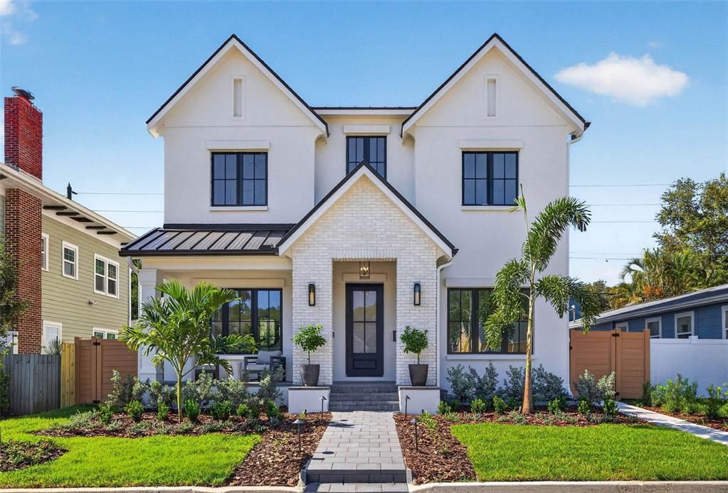 En Venta: $1,999,999 (4 camas, 4 baños, 3074 Pies cuadrados)