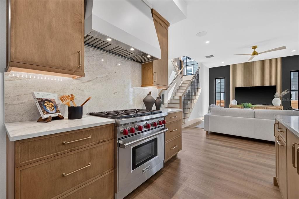 En Venta: $1,999,999 (4 camas, 4 baños, 3074 Pies cuadrados)