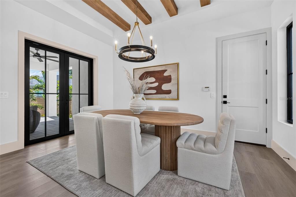 En Venta: $1,999,999 (4 camas, 4 baños, 3074 Pies cuadrados)