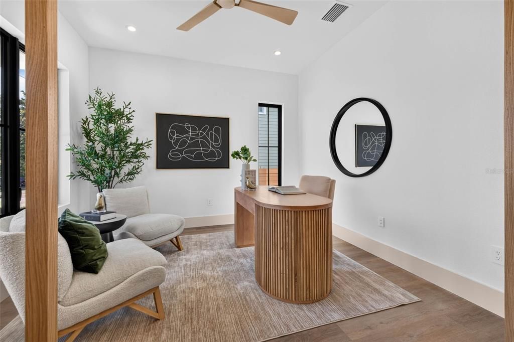 En Venta: $1,999,999 (4 camas, 4 baños, 3074 Pies cuadrados)