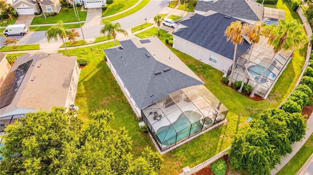For Sale: $429,000 (4 beds, 3 baths, 1835 Square Feet)