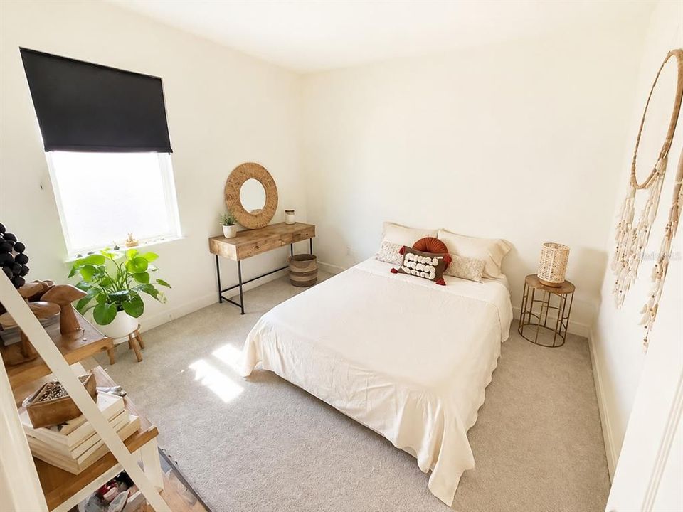 En Renta: $2,700 (4 camas, 3 baños, 1973 Pies cuadrados)