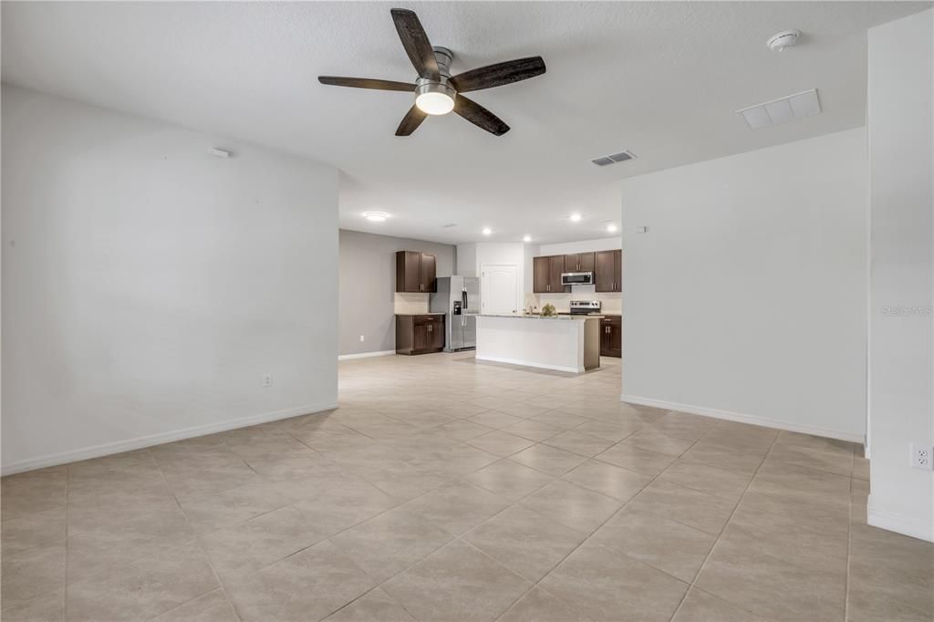 For Sale: $354,900 (4 beds, 2 baths, 1830 Square Feet)