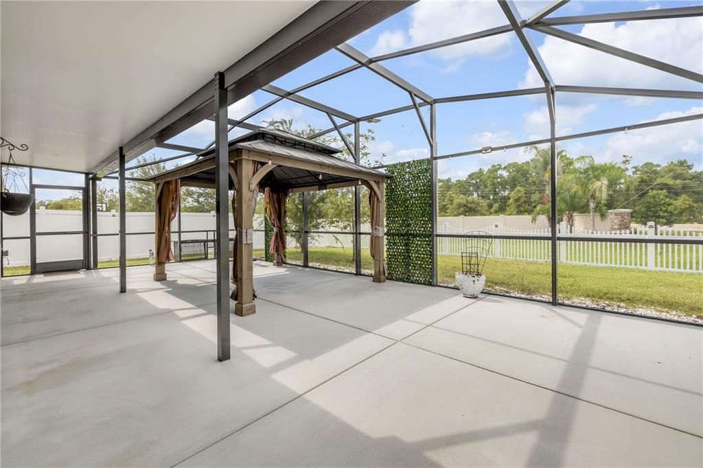 For Sale: $354,900 (4 beds, 2 baths, 1830 Square Feet)
