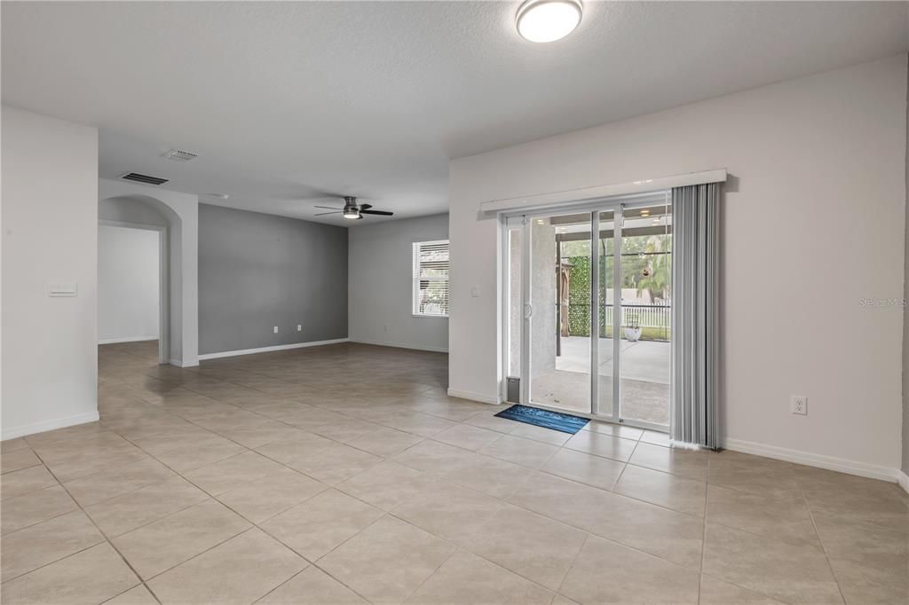 For Sale: $354,900 (4 beds, 2 baths, 1830 Square Feet)