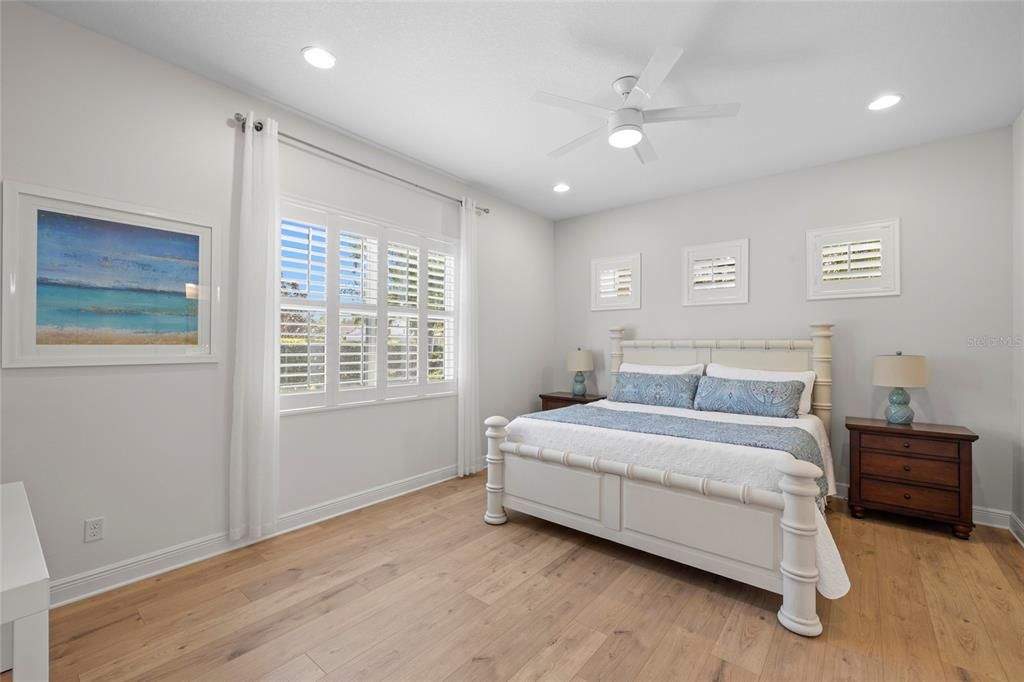 For Sale: $495,000 (2 beds, 2 baths, 1867 Square Feet)