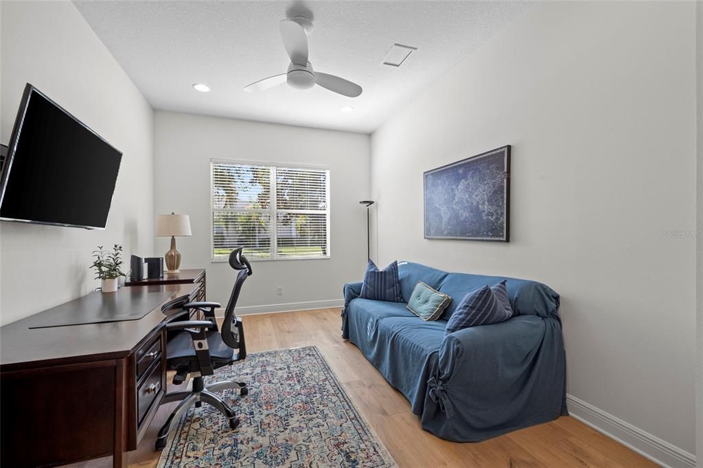 For Sale: $495,000 (2 beds, 2 baths, 1867 Square Feet)
