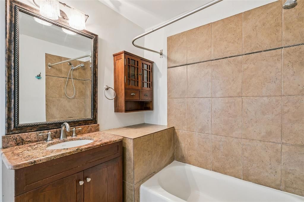 For Sale: $549,900 (3 beds, 2 baths, 1498 Square Feet)