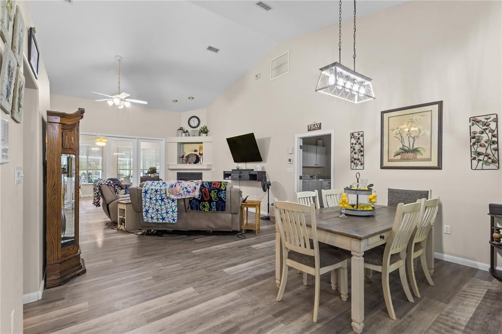 For Sale: $699,900 (6 beds, 3 baths, 4782 Square Feet)