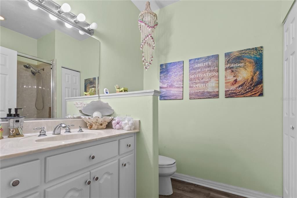 For Sale: $699,900 (6 beds, 3 baths, 4782 Square Feet)