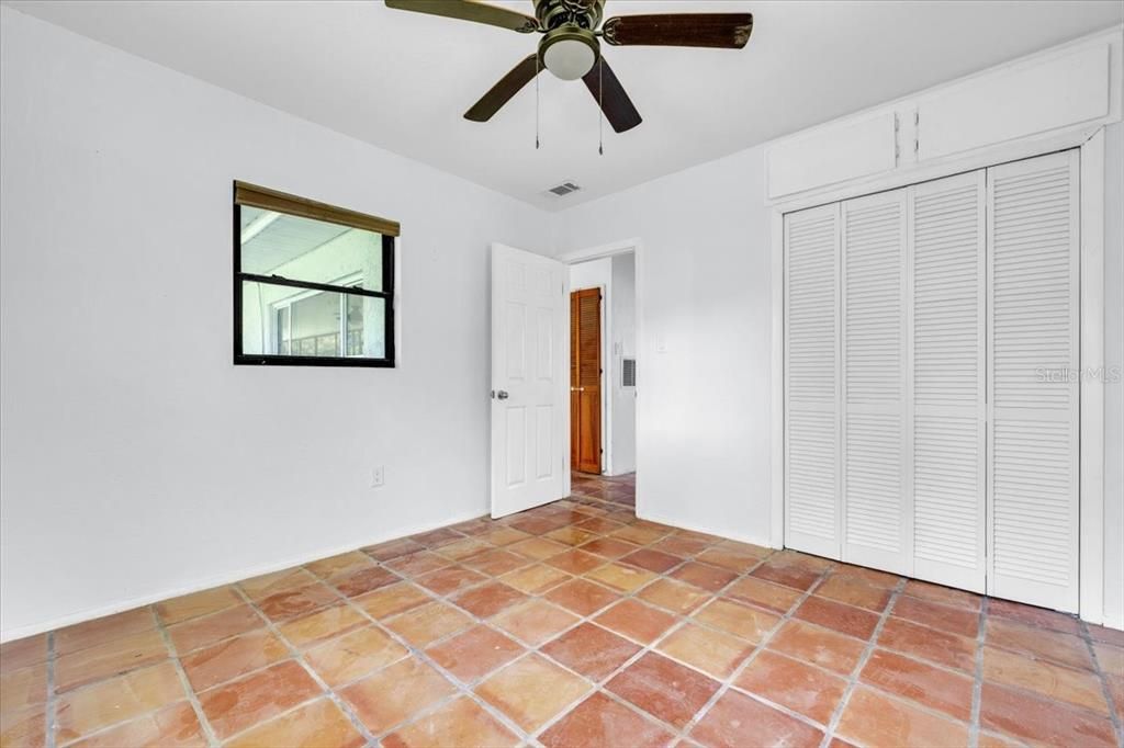For Sale: $550,000 (3 beds, 2 baths, 1622 Square Feet)