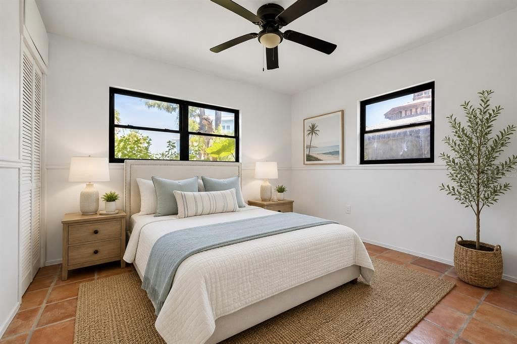 For Sale: $550,000 (3 beds, 2 baths, 1622 Square Feet)