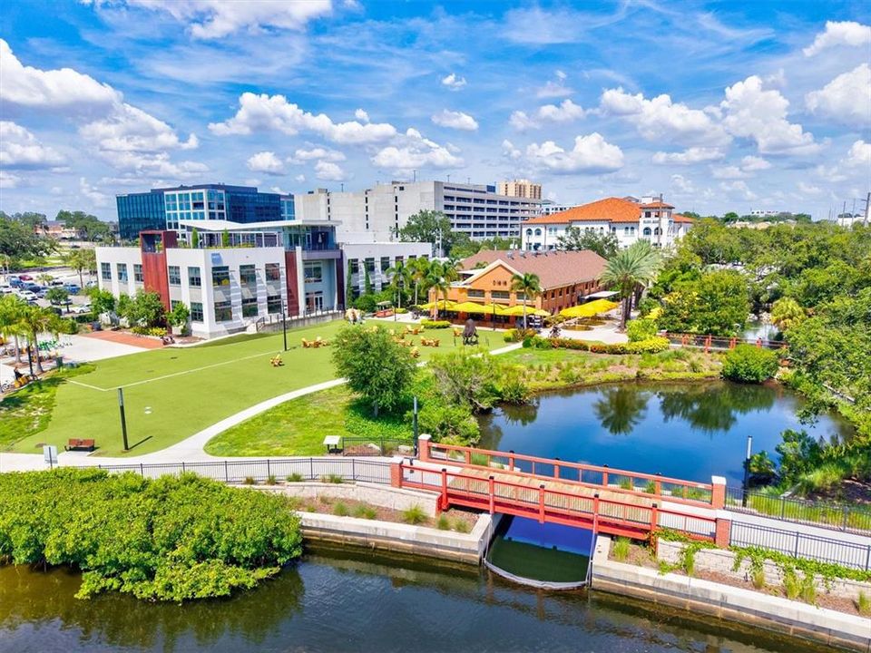 На продажу: $524,900 (2 спален, 2 ванн, 1573 Квадратных фут)