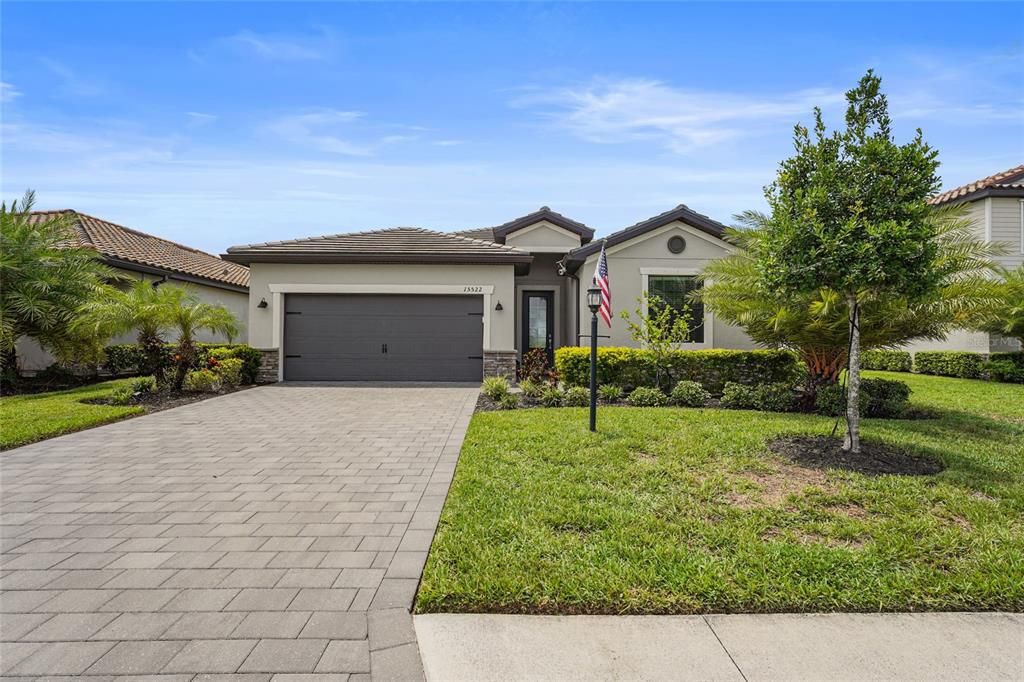 For Rent: $5,000 (4 beds, 3 baths, 2016 Square Feet)