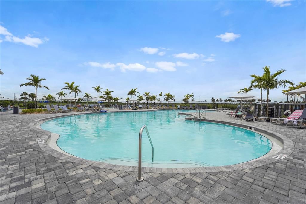 For Rent: $5,000 (4 beds, 3 baths, 2016 Square Feet)