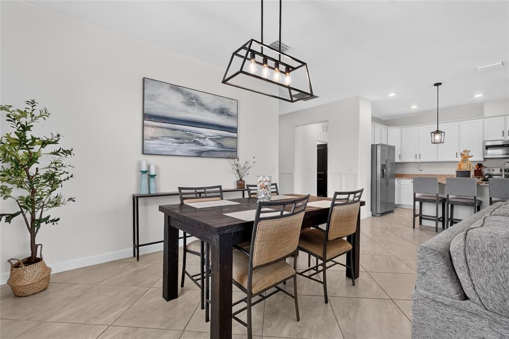For Rent: $5,000 (4 beds, 3 baths, 2016 Square Feet)