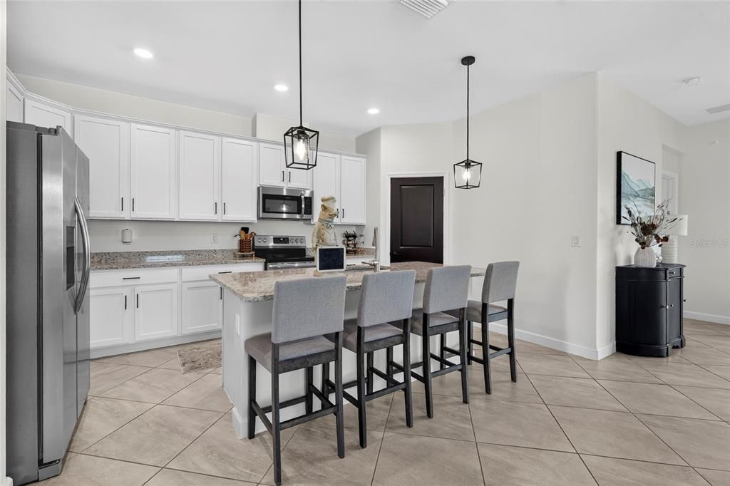 For Rent: $5,000 (4 beds, 3 baths, 2016 Square Feet)