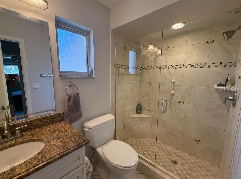 For Rent: $1,395 (1 beds, 1 baths, 672 Square Feet)