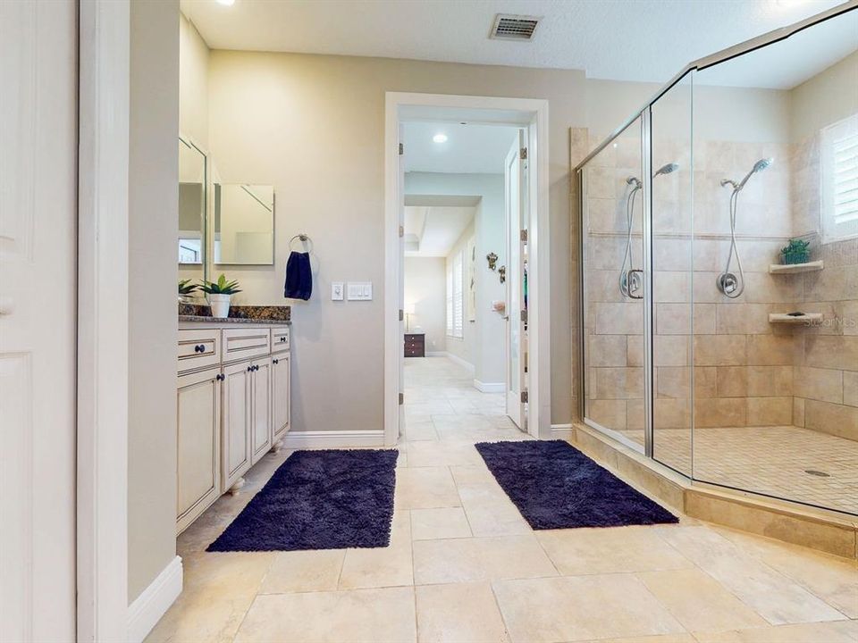 For Sale: $1,799,900 (5 beds, 3 baths, 3667 Square Feet)