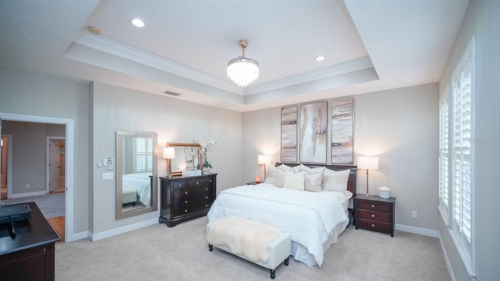 For Sale: $1,799,900 (5 beds, 3 baths, 3667 Square Feet)
