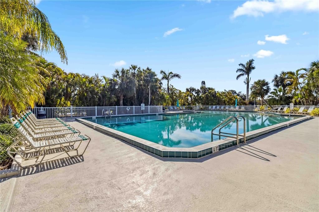 For Rent: $1,700 (2 beds, 2 baths, 848 Square Feet)