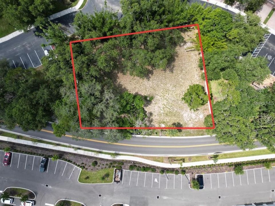 En Venta: $249,900 (0.43 acres)