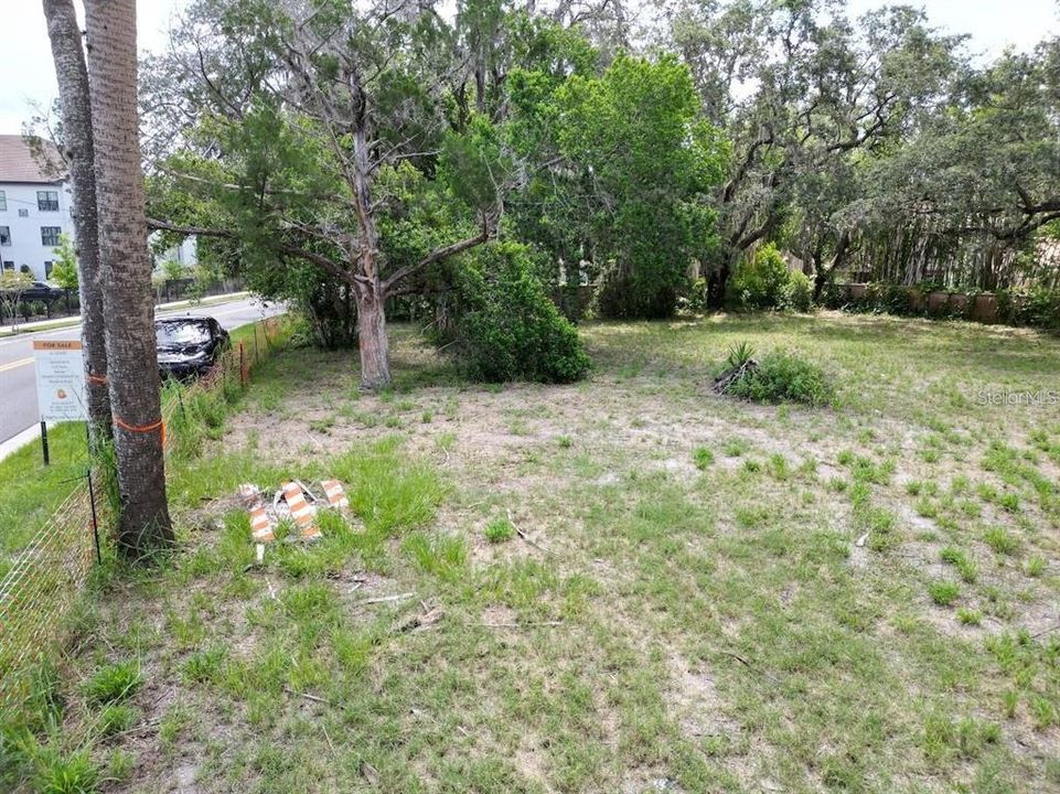 En Venta: $249,900 (0.43 acres)