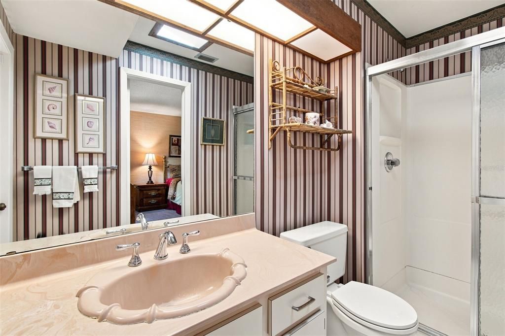 For Sale: $449,900 (3 beds, 2 baths, 1569 Square Feet)