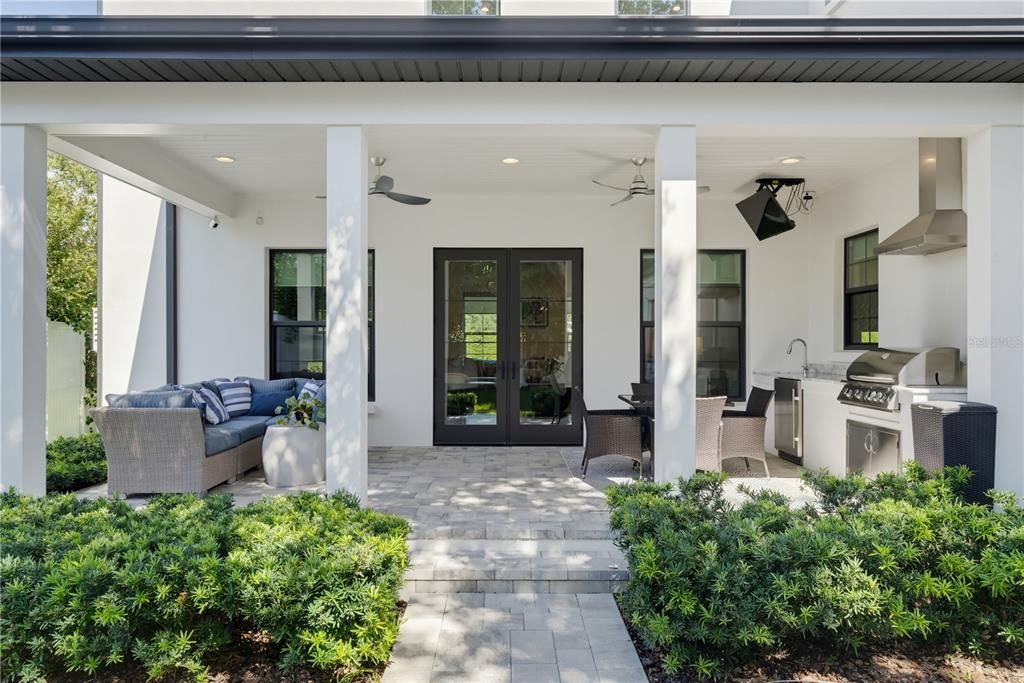 En Venta: $3,500,000 (5 camas, 4 baños, 4659 Pies cuadrados)