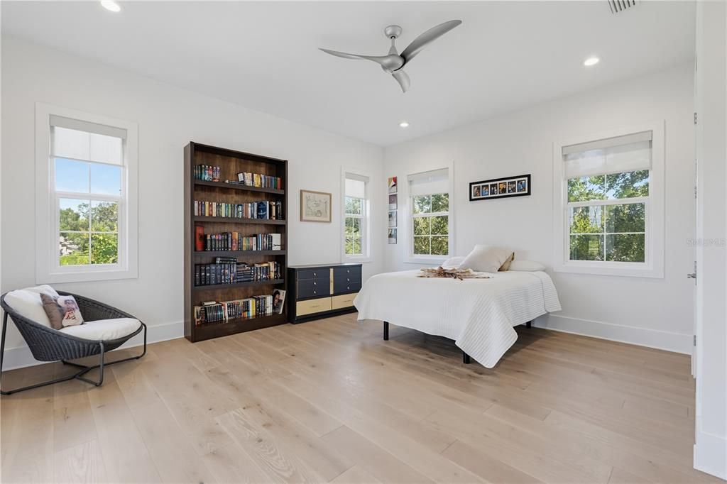 En Venta: $3,500,000 (5 camas, 4 baños, 4659 Pies cuadrados)